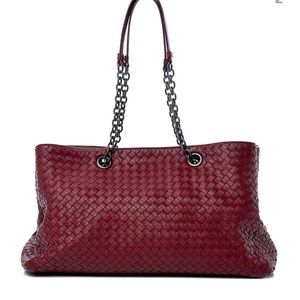AUTHENTIC BOTTEGA VENETA
Nappa Intrecciato Large Tote Barolo